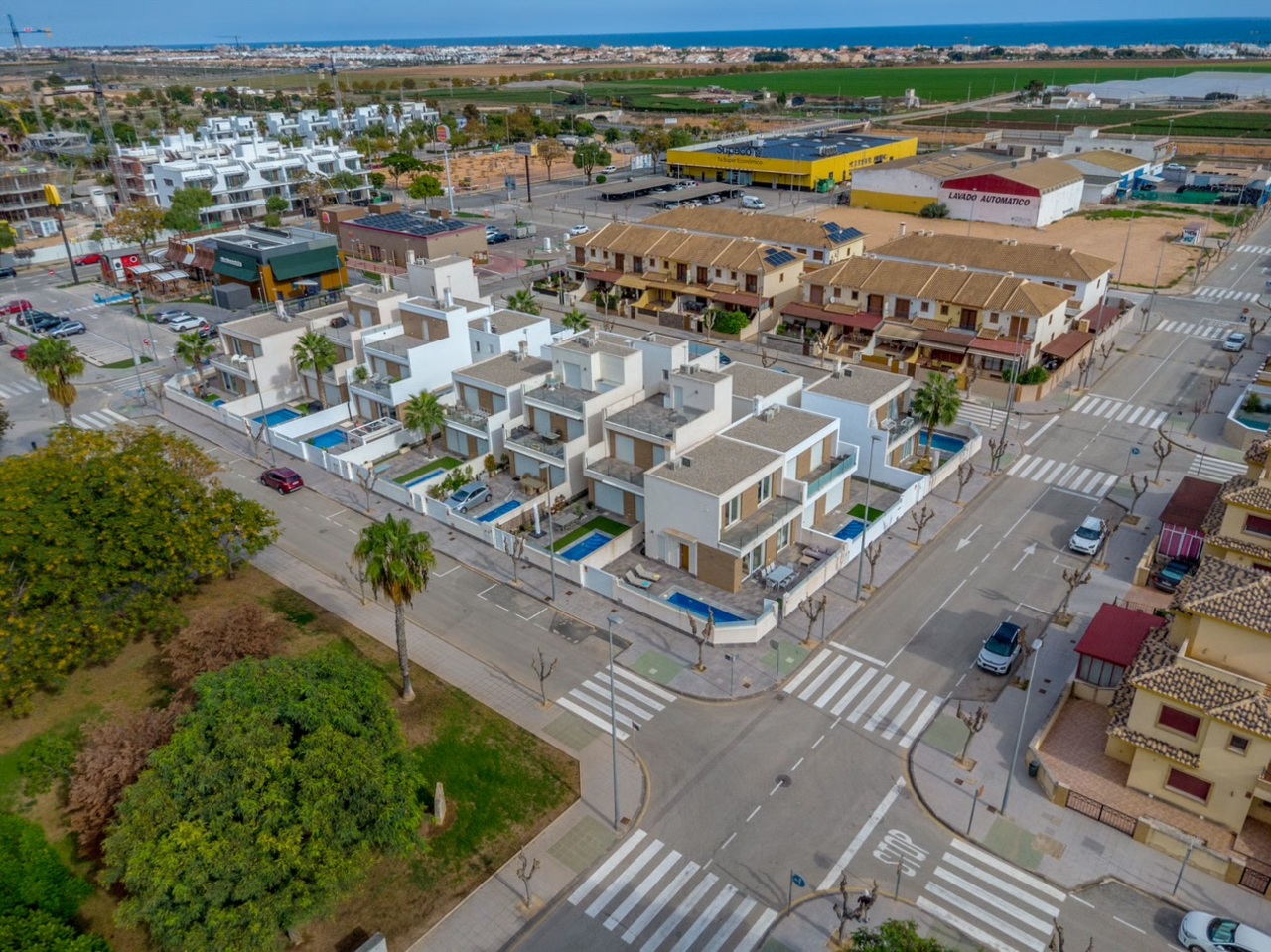 For sale - 3 Bedroom 2 Bathroom Villa in Pilar de la Horadada -  - Alicante