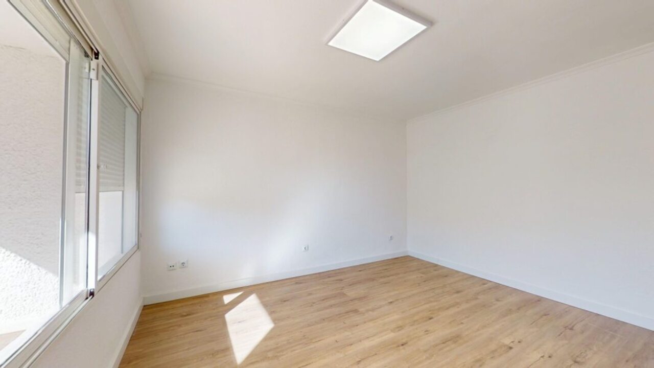 For sale - 2 Bedroom 1 Bathroom Apartment in Villamartin, Orihuela Costa -  - Alicante