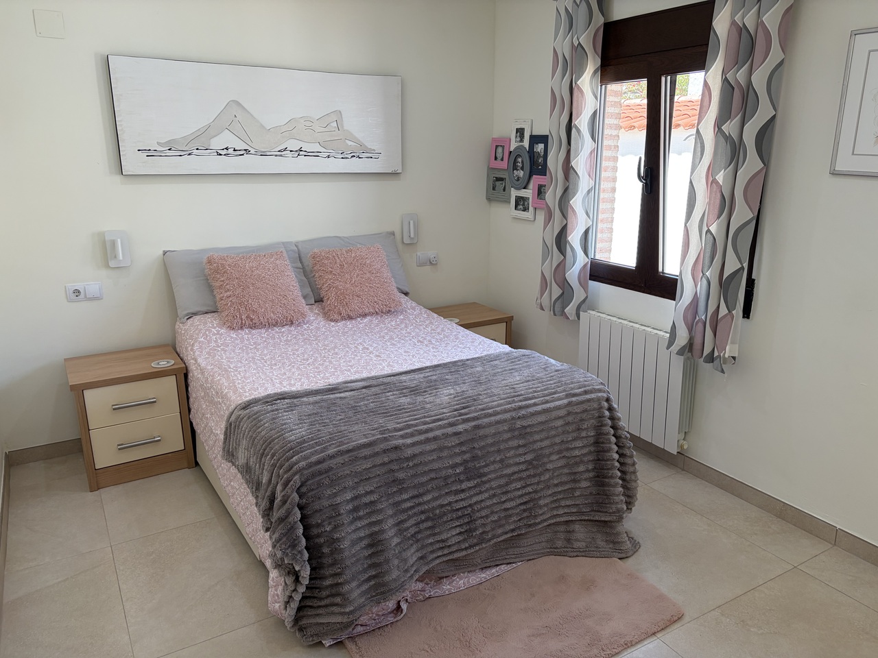 For sale - 4 Bedroom 5 Bathroom Villa in Pinar de Campoverde -  - Alicante
