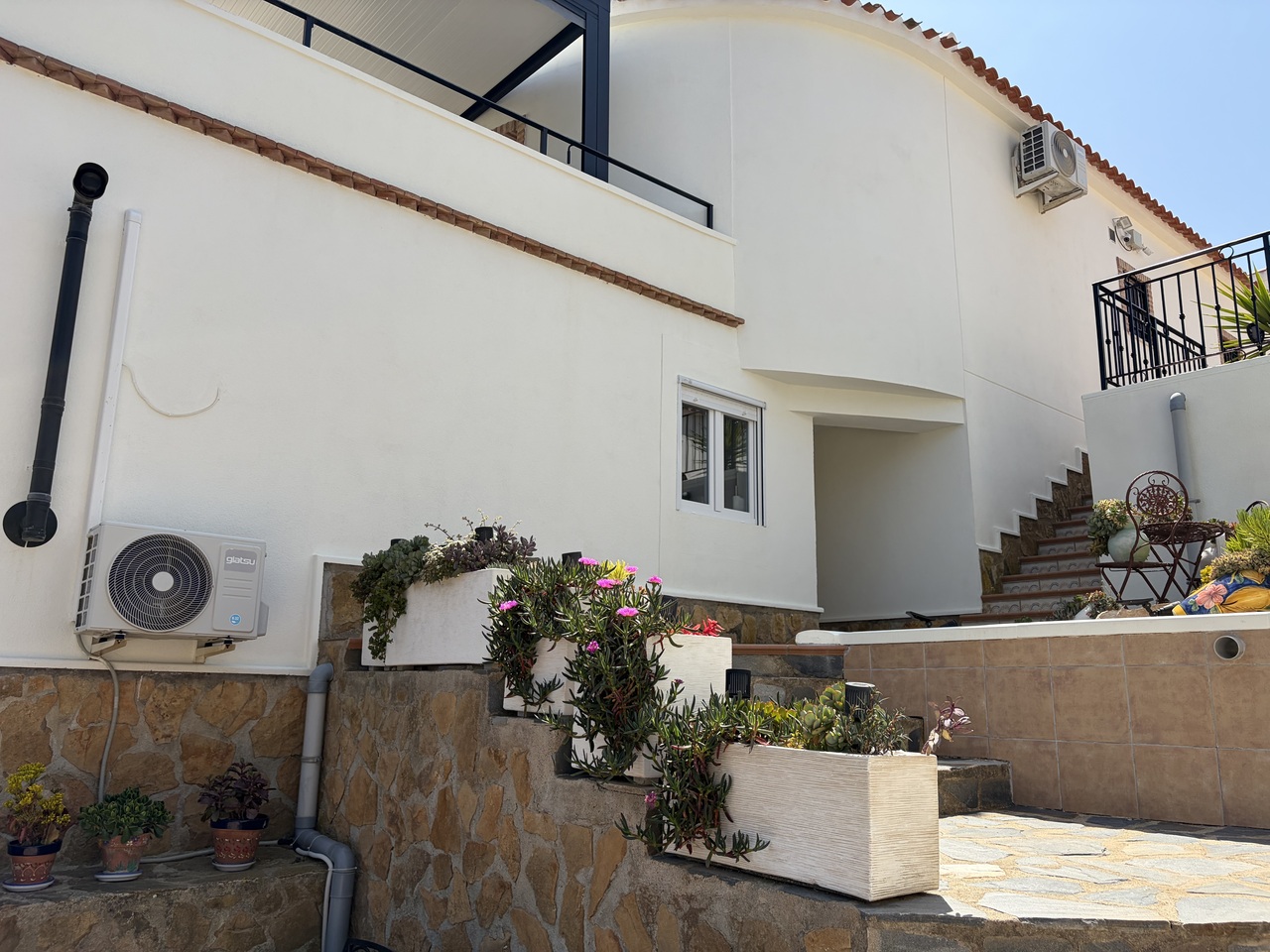 For sale - 4 Bedroom 5 Bathroom Villa in Pinar de Campoverde -  - Alicante