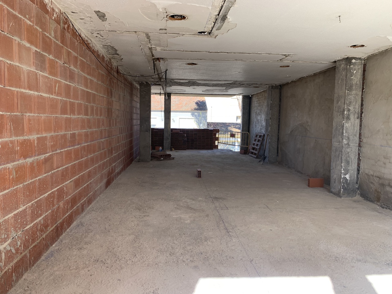 For sale - 2 Bedroom 2 Bathroom Apartment in Heredades -  - Alicante