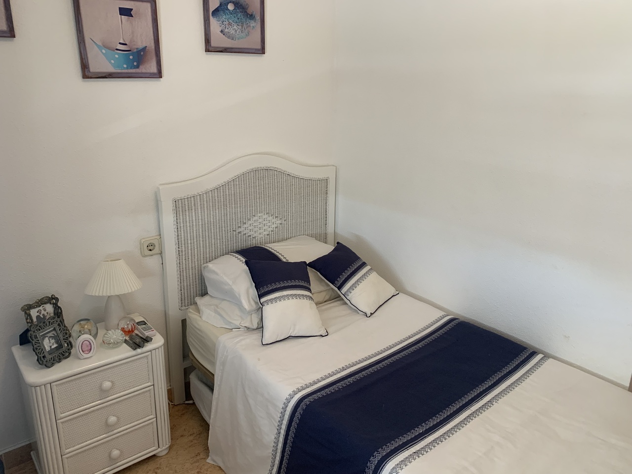 For sale - 3 Bedroom 2 Bathroom Villa in Villamartin, Orihuela Costa -  - Alicante