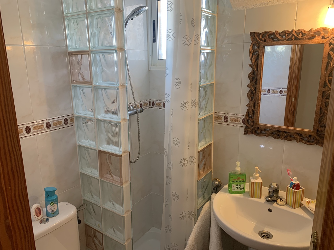 For sale - 3 Bedroom 2 Bathroom Villa in Villamartin, Orihuela Costa -  - Alicante