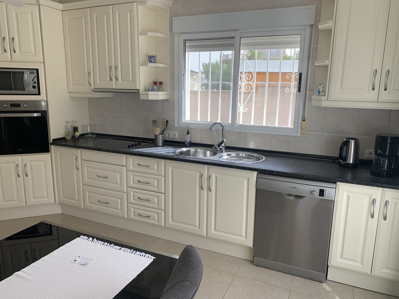 For sale - 3 Bedroom 2 Bathroom Villa in Algorfa (montemar) -  - Alicante