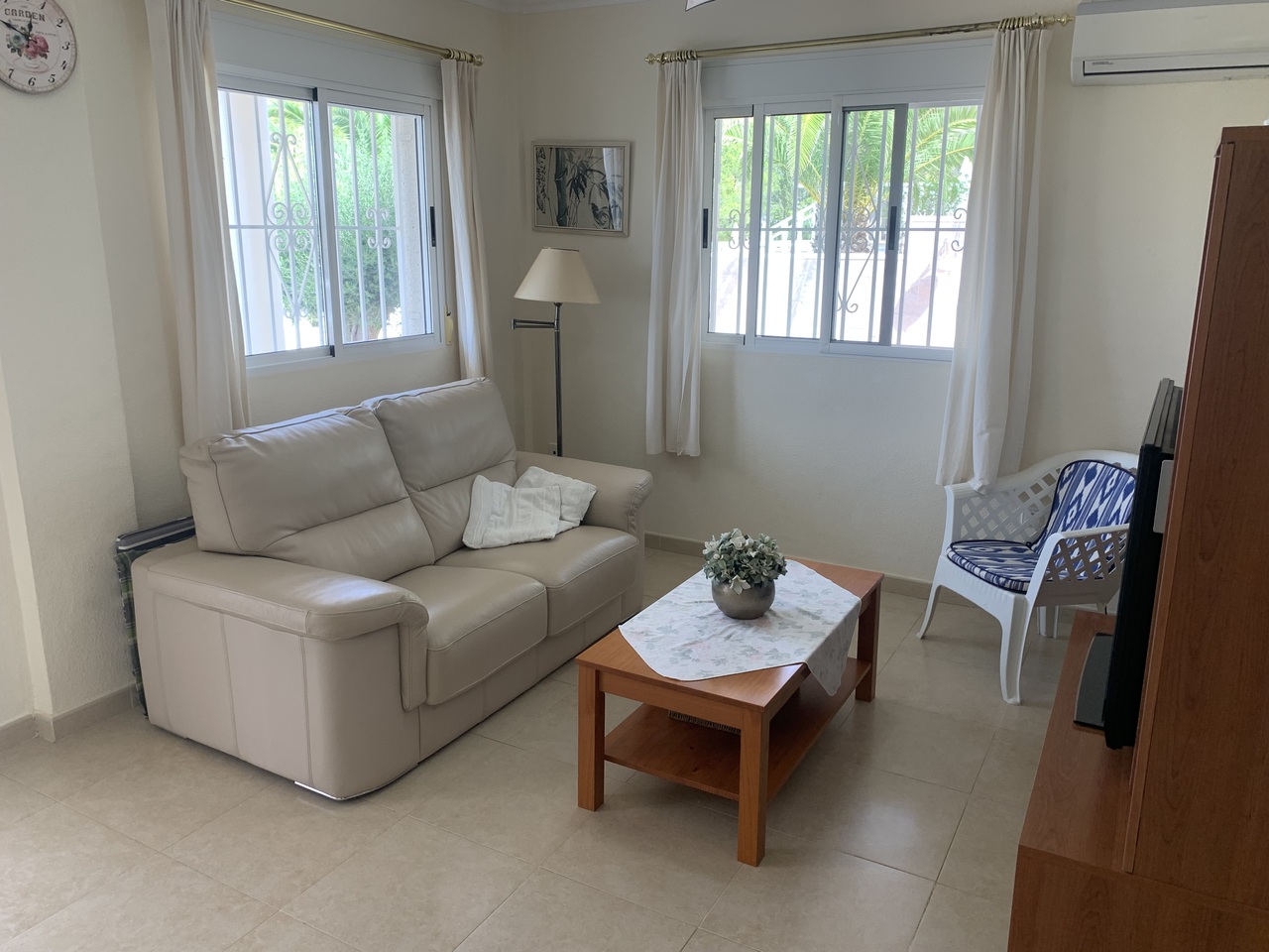 For sale - 3 Bedroom 2 Bathroom Villa in Algorfa (montemar) -  - Alicante
