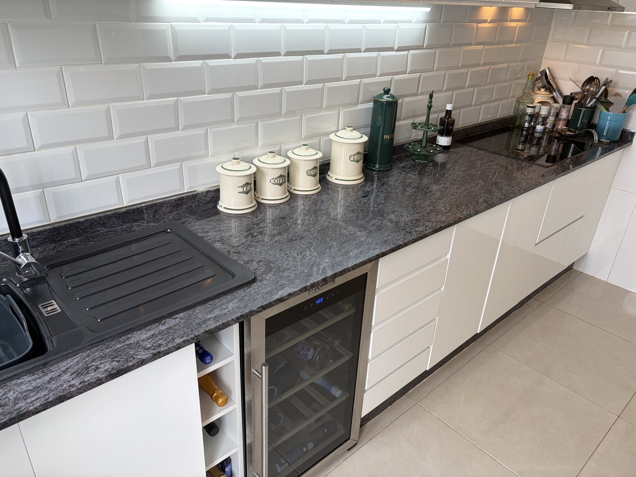For sale - 3 Bedroom 3 Bathroom Town House in Heredades -  - Alicante