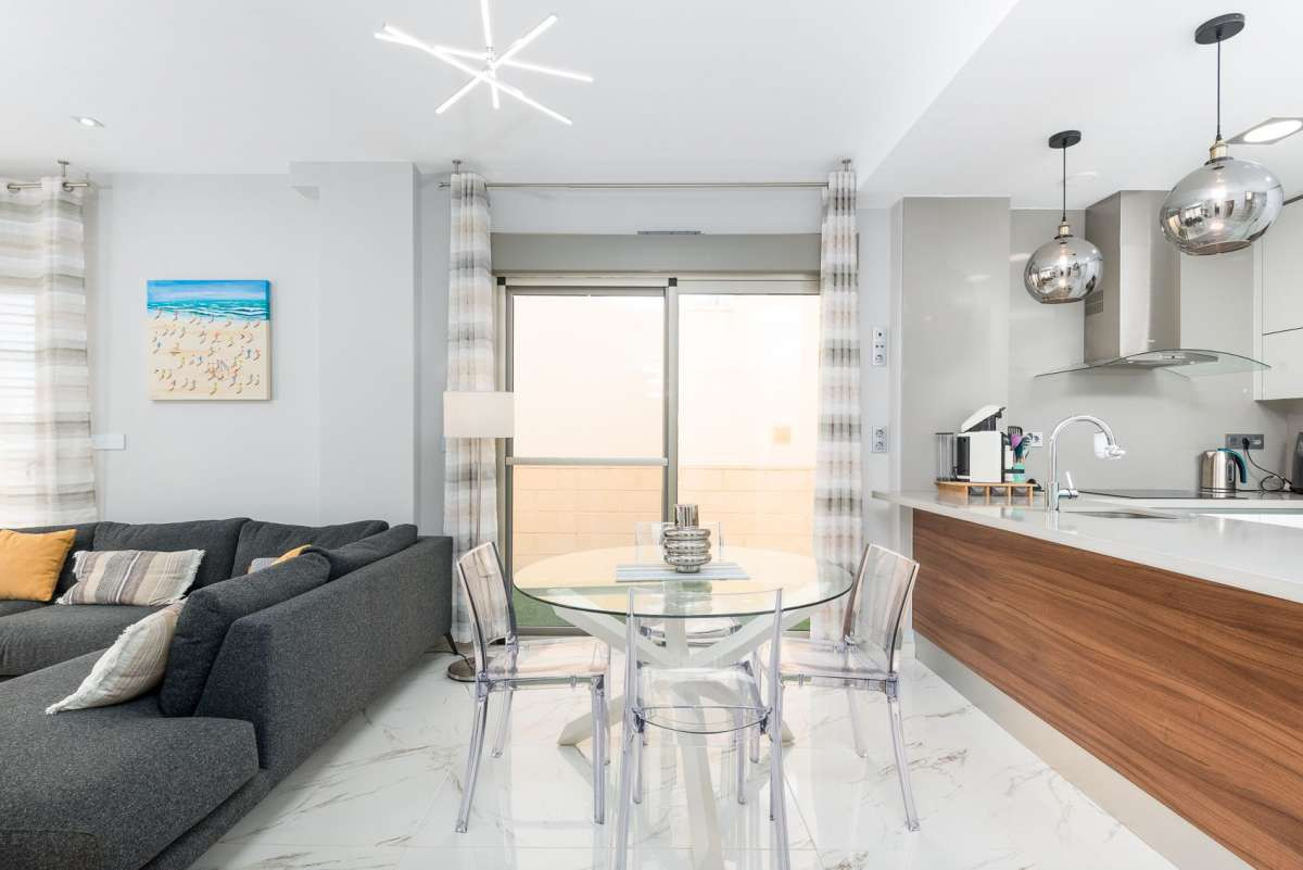 For sale - 3 Bedroom 3 Bathroom House - Detached Villa in Orihuela - Orihuela Costa  - Alicante
