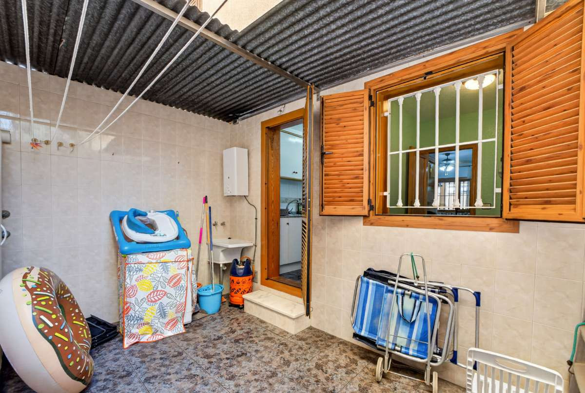 For sale - 3 Bedroom 2 Bathroom House - Townhouse in San Pedro del Pinatar - Lo Pagan  - Murcia