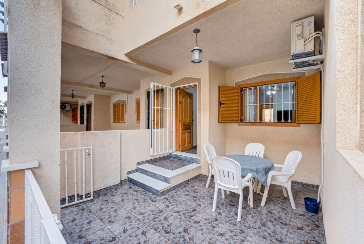 For sale - 3 Bedroom 2 Bathroom House - Townhouse in San Pedro del Pinatar - Lo Pagan  - Murcia