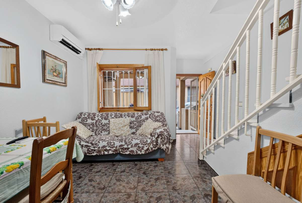 For sale - 3 Bedroom 2 Bathroom House - Townhouse in San Pedro del Pinatar - Lo Pagan  - Murcia