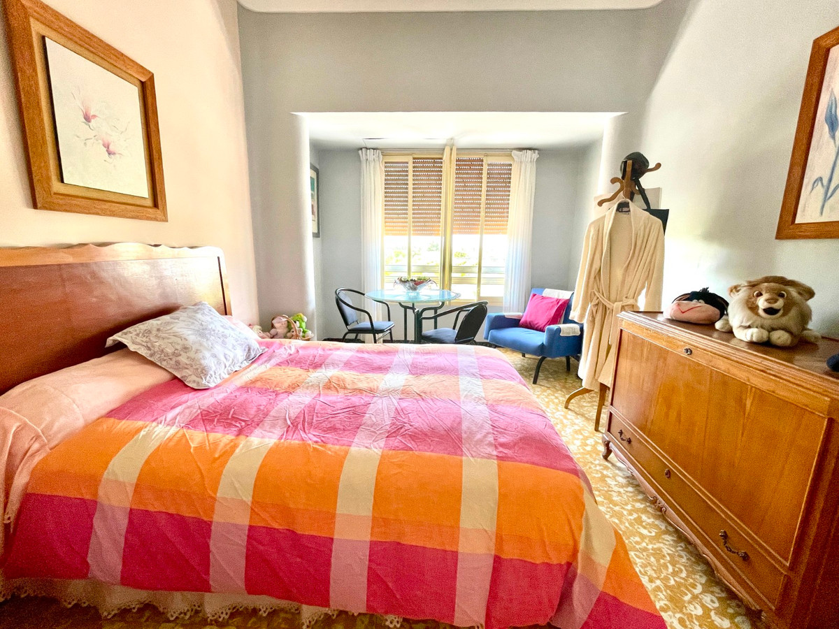 For sale - 4 Bedroom 2 Bathroom House - Townhouse in Almoradi - Almoradi Centro  - Alicante
