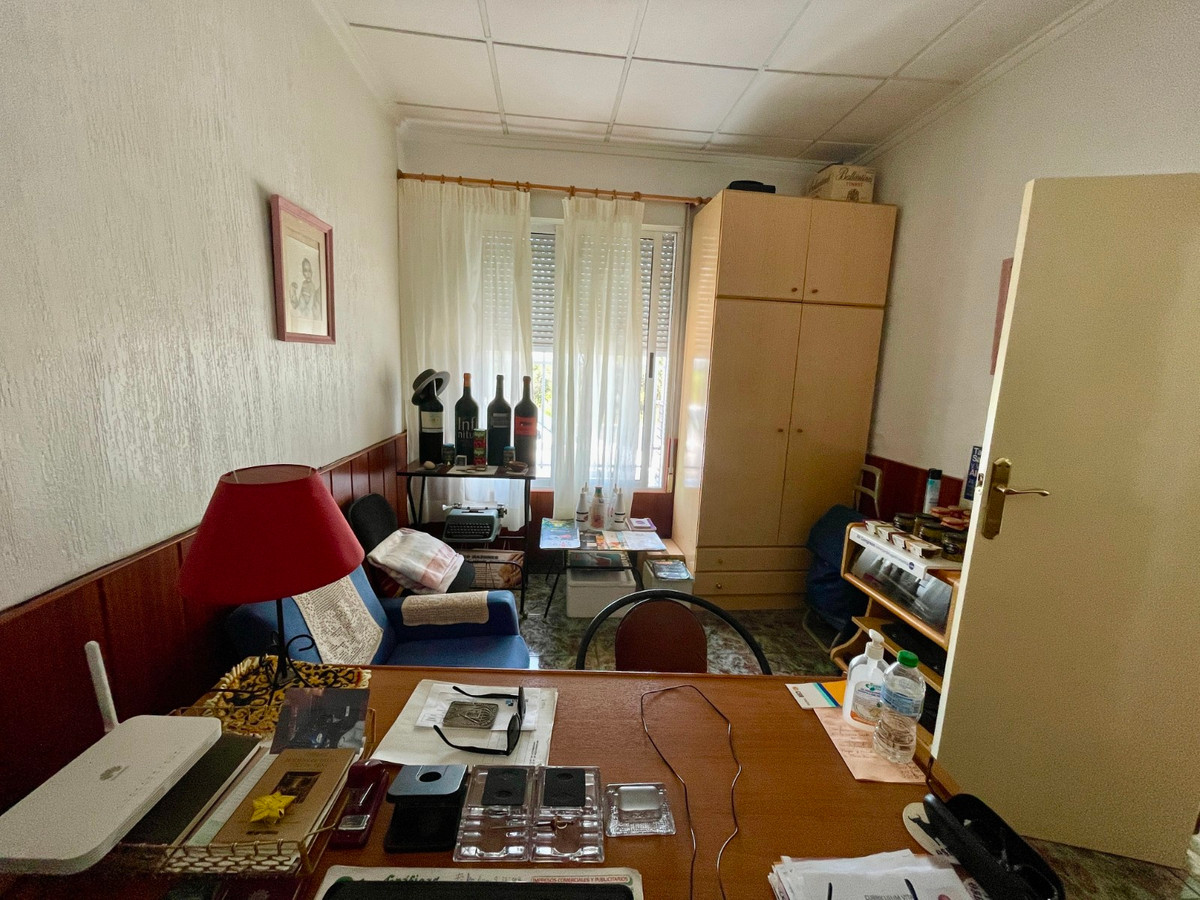 For sale - 4 Bedroom 2 Bathroom House - Townhouse in Almoradi - Almoradi Centro  - Alicante