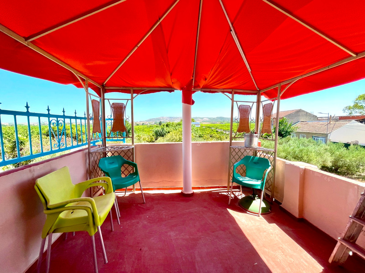 For sale - 4 Bedroom 2 Bathroom House - Townhouse in Almoradi - Almoradi Centro  - Alicante