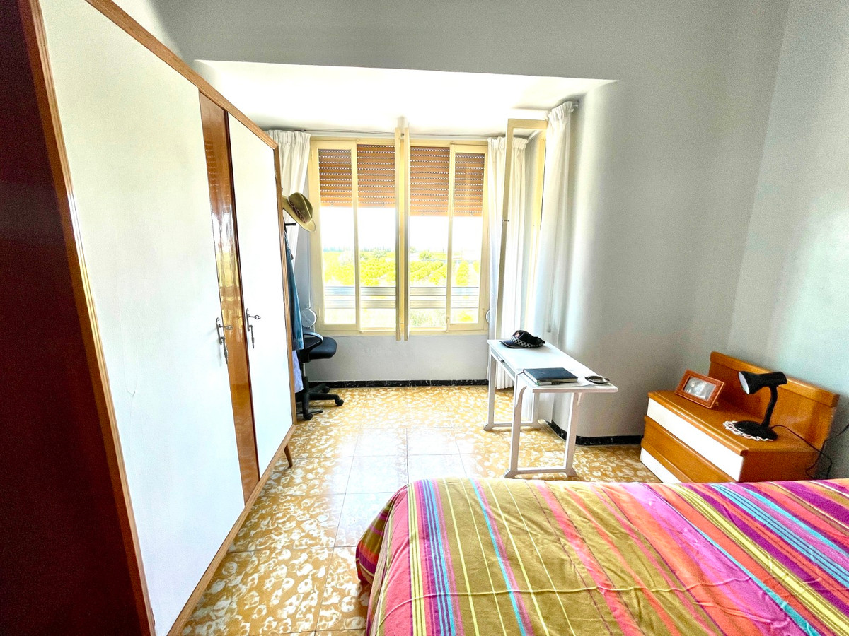 For sale - 4 Bedroom 2 Bathroom House - Townhouse in Almoradi - Almoradi Centro  - Alicante