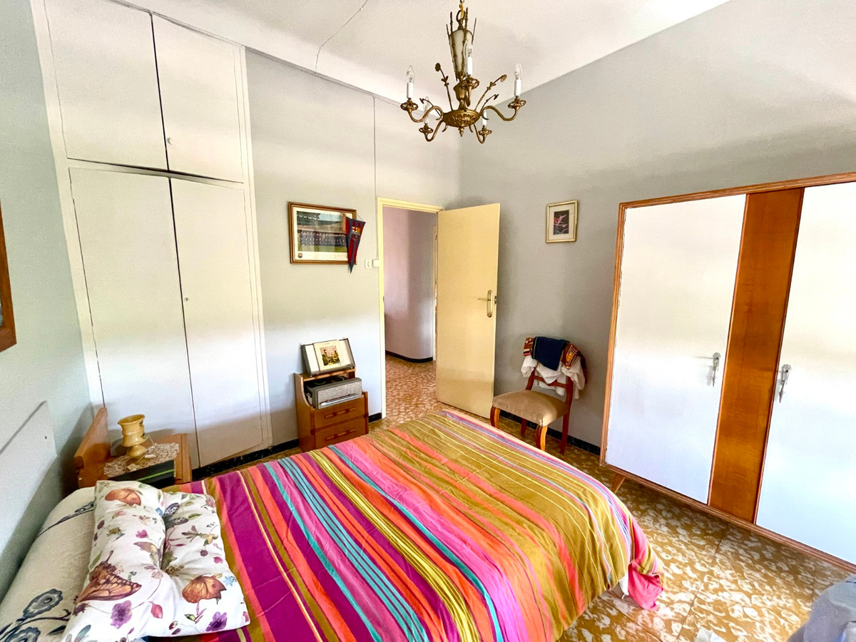 For sale - 4 Bedroom 2 Bathroom House - Townhouse in Almoradi - Almoradi Centro  - Alicante