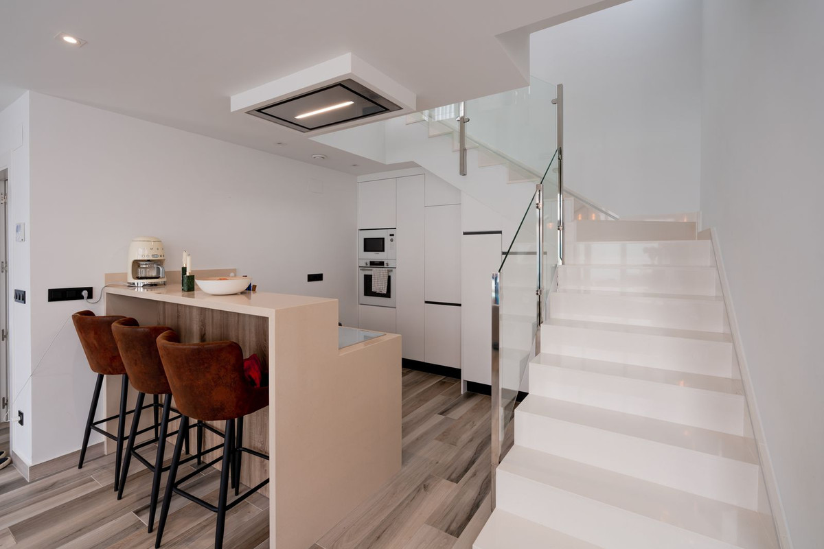 For sale - 4 Bedroom 4 Bathroom House - Detached Villa in Orihuela - Los Balcones  - Alicante