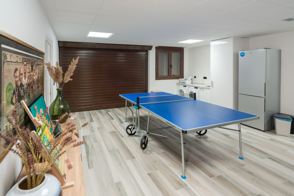 For sale - 4 Bedroom 4 Bathroom House - Detached Villa in Orihuela - Los Balcones  - Alicante