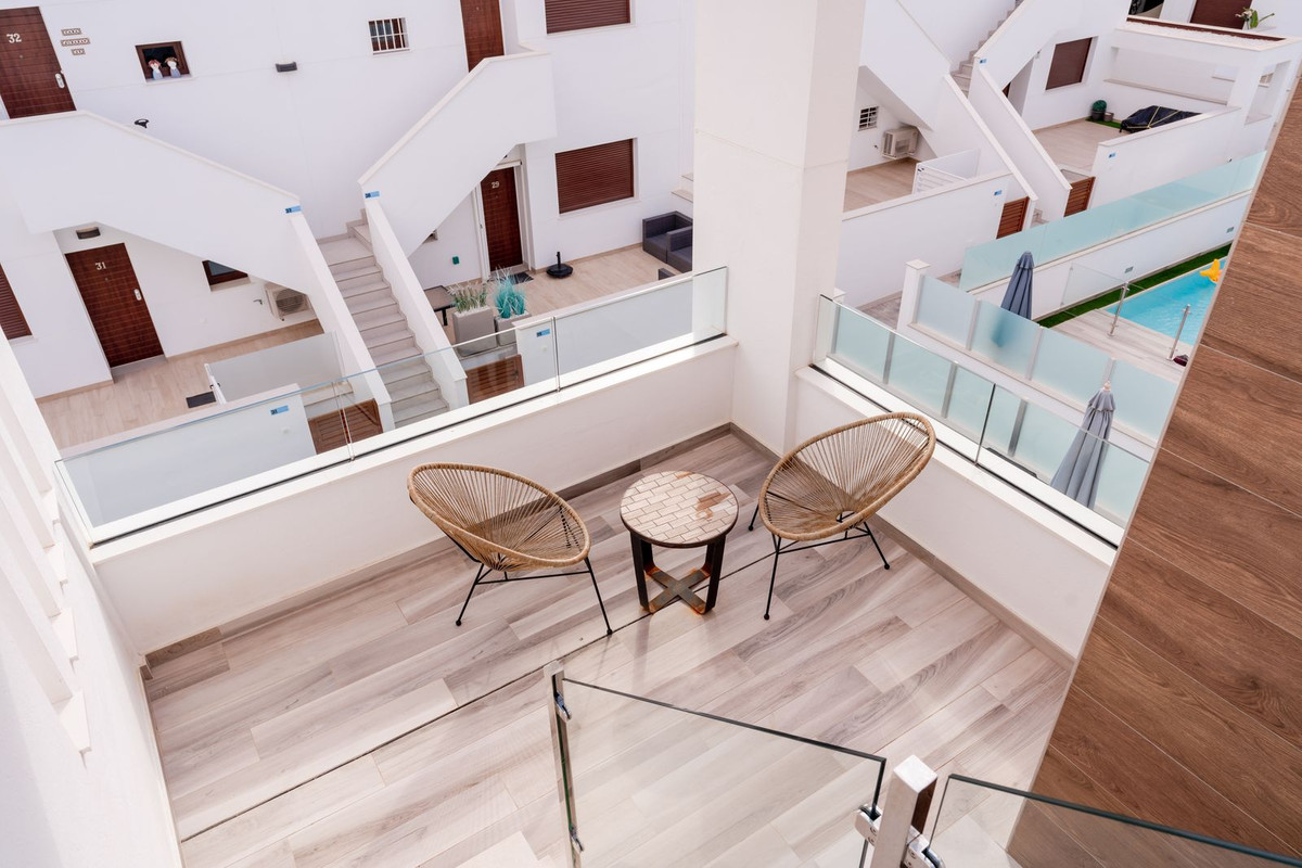 For sale - 4 Bedroom 4 Bathroom House - Detached Villa in Orihuela - Los Balcones  - Alicante