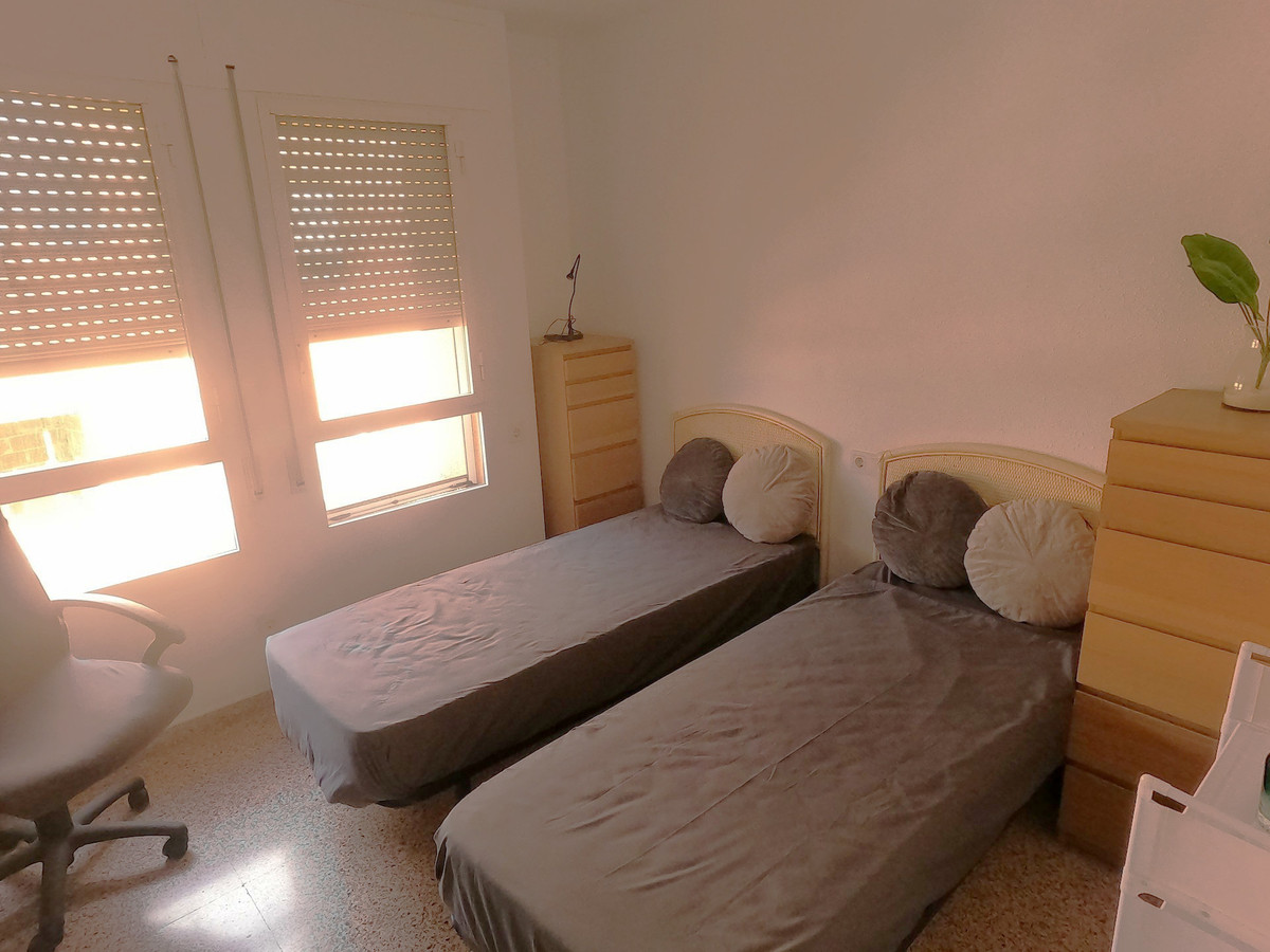 For sale - 2 Bedroom 1 Bathroom Apartment - Top Floor Apartment in Algorfa - Algorfa Centro  - Alicante
