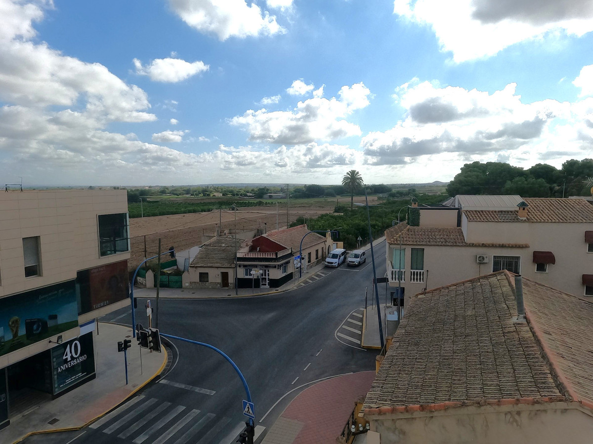 For sale - 2 Bedroom 1 Bathroom Apartment - Top Floor Apartment in Algorfa - Algorfa Centro  - Alicante