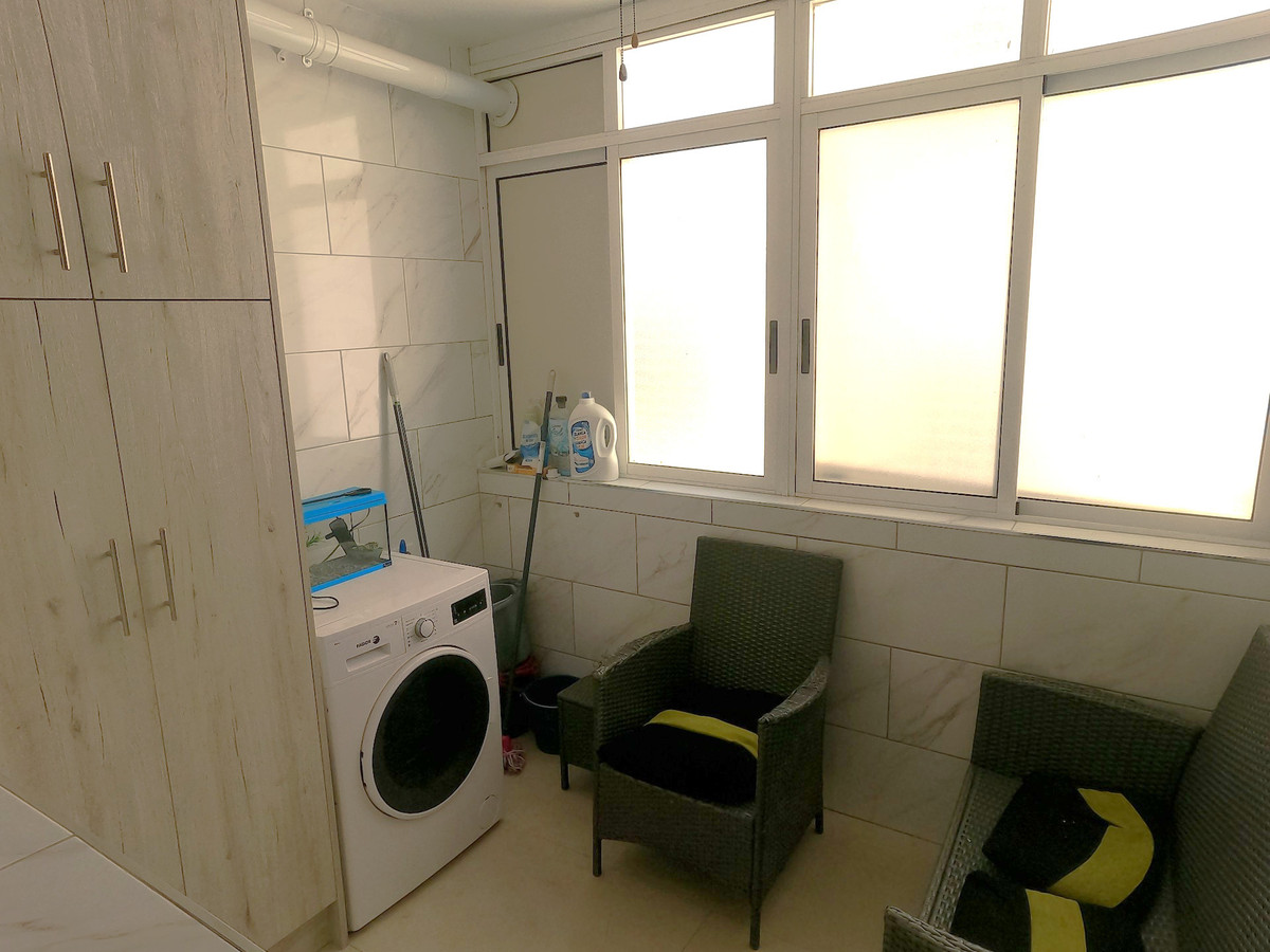 For sale - 2 Bedroom 1 Bathroom Apartment - Top Floor Apartment in Algorfa - Algorfa Centro  - Alicante