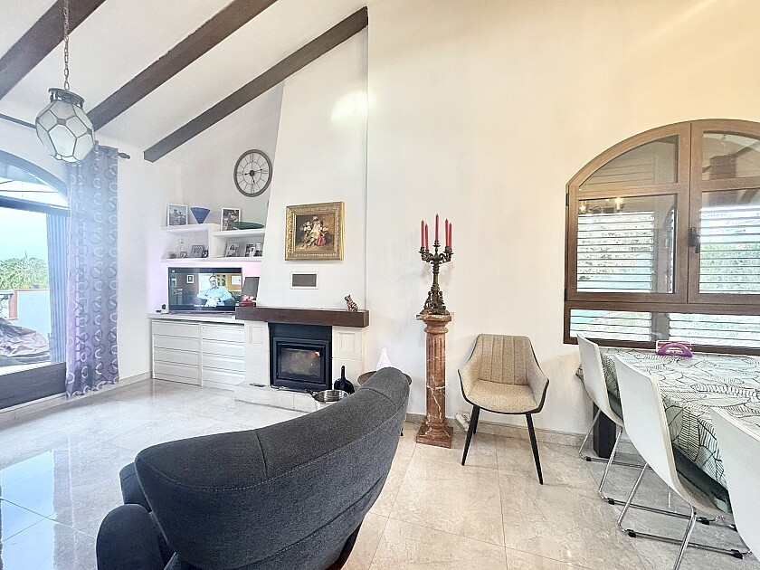 For sale - 4 Bedroom 2 Bathroom House - Detached Villa in Orihuela - Villamartin  - Alicante