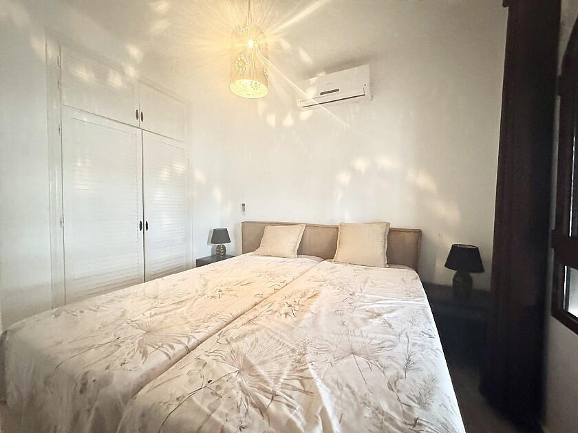 For sale - 4 Bedroom 2 Bathroom House - Detached Villa in Orihuela - Villamartin  - Alicante