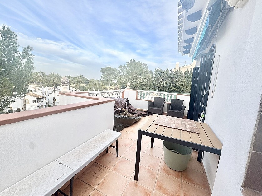 For sale - 4 Bedroom 2 Bathroom House - Detached Villa in Orihuela - Villamartin  - Alicante