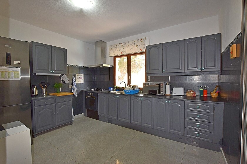 For sale - 6 Bedroom 3 Bathroom House - Detached Villa in Orihuela - Orihuela Costa  - Alicante