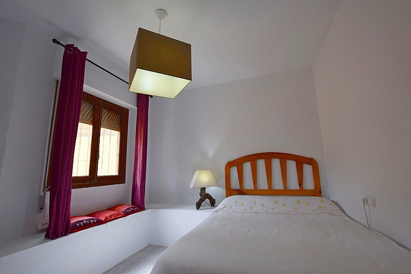For sale - 6 Bedroom 3 Bathroom House - Detached Villa in Orihuela - Orihuela Costa  - Alicante