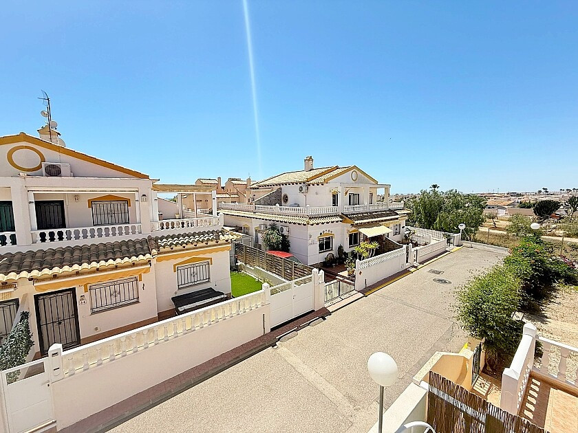 For sale - 3 Bedroom 2 Bathroom House - Townhouse in Orihuela - Los Altos  - Alicante