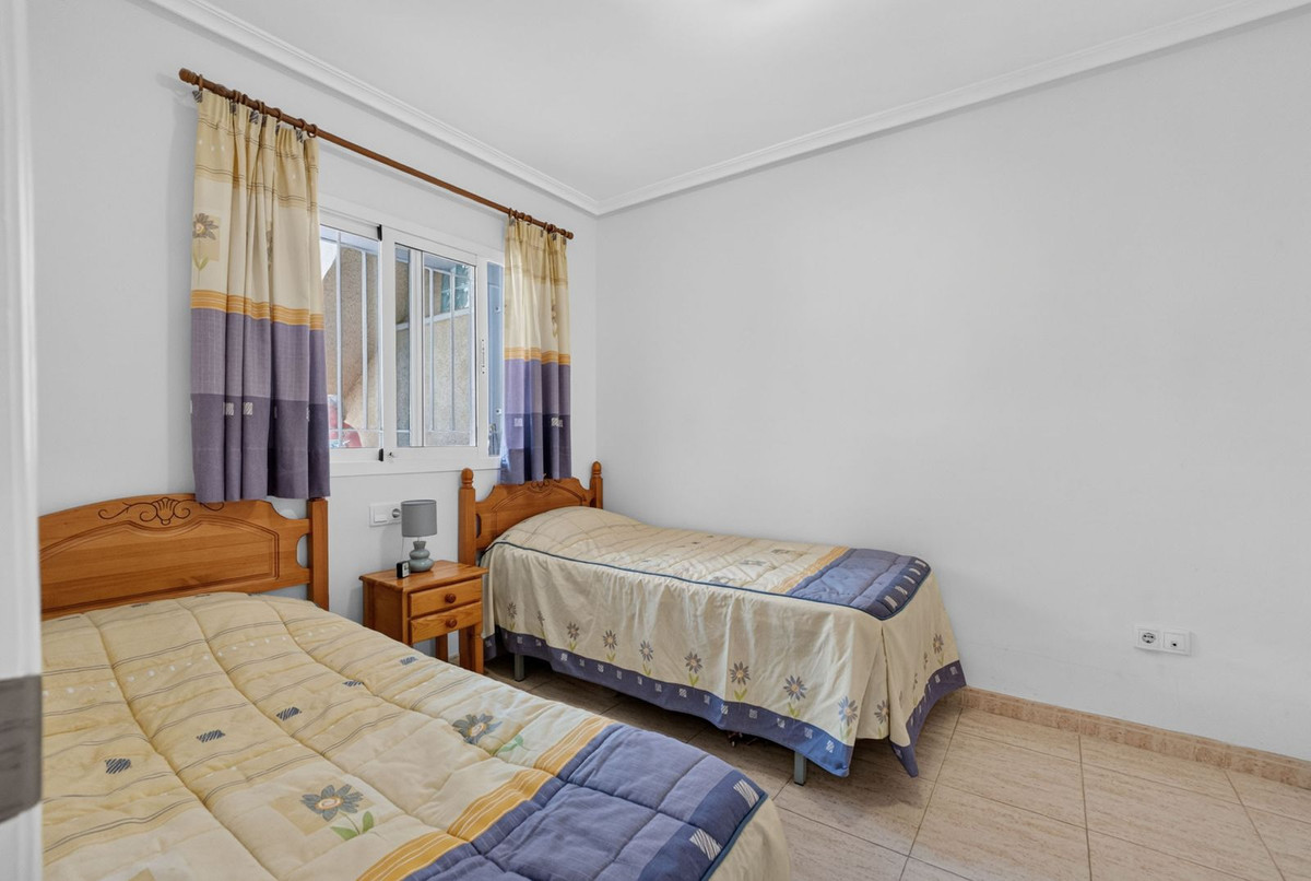 For sale - 2 Bedroom 2 Bathroom Apartment - Ground Floor Apartment in Orihuela - Zeniamar  - Alicante