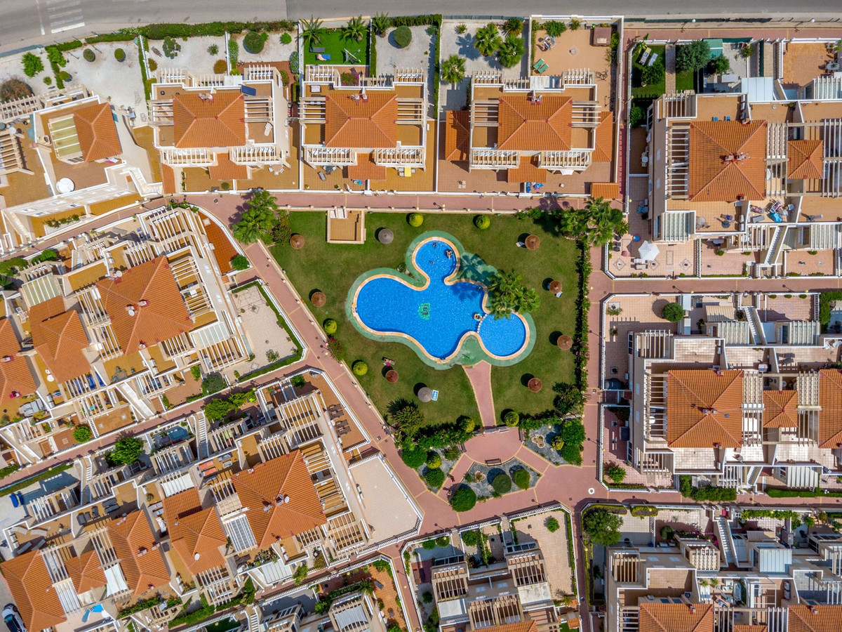 For sale - 2 Bedroom 2 Bathroom Apartment - Ground Floor Apartment in Orihuela - Zeniamar  - Alicante
