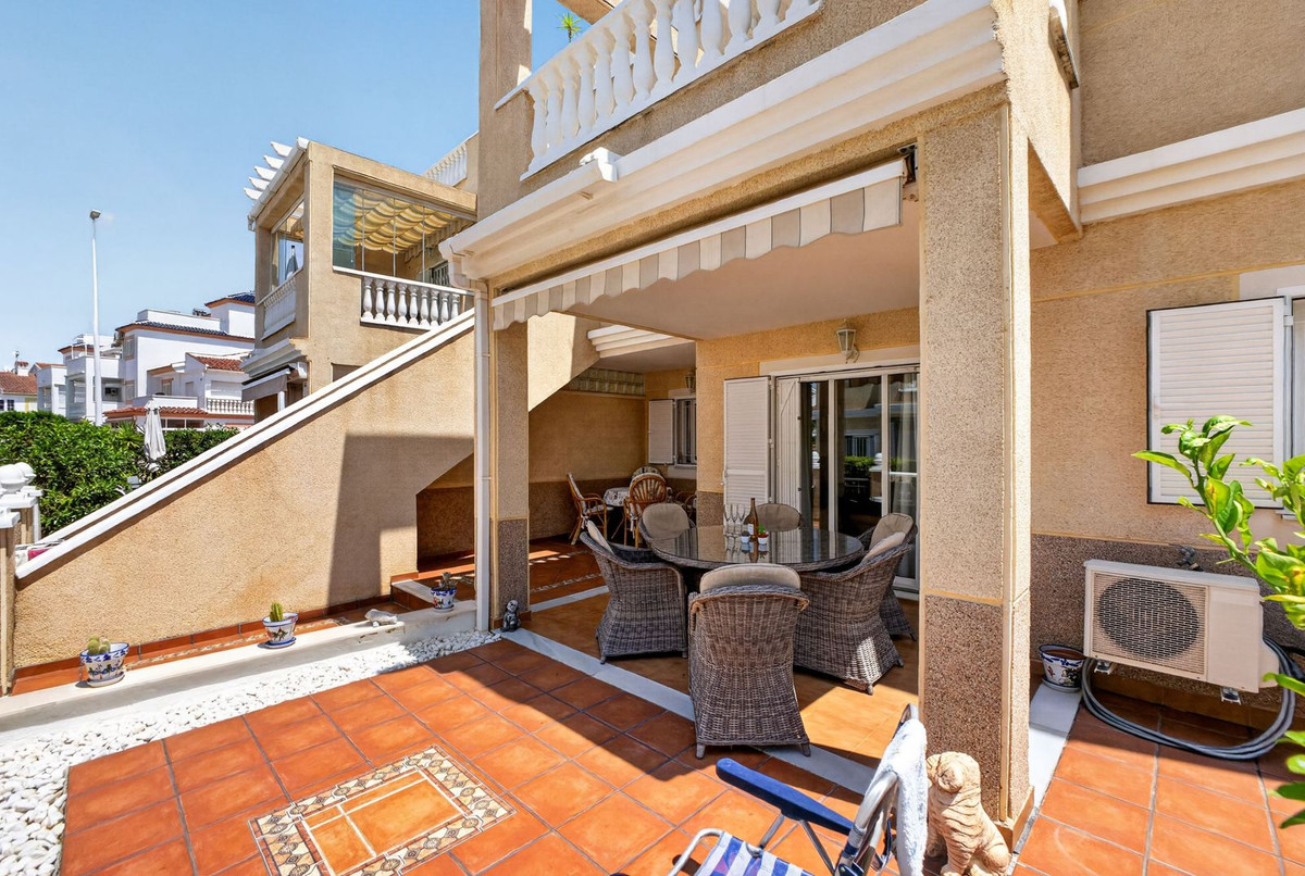For sale - 2 Bedroom 2 Bathroom Apartment - Ground Floor Apartment in Orihuela - Zeniamar  - Alicante