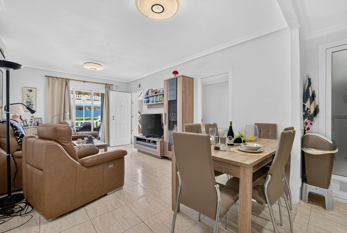For sale - 2 Bedroom 2 Bathroom Apartment - Ground Floor Apartment in Orihuela - Zeniamar  - Alicante
