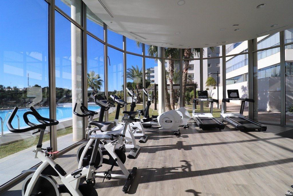 For sale - 3 Bedroom 2 Bathroom Apartment - Middle Floor Apartment in Orihuela - Villamartin  - Alicante