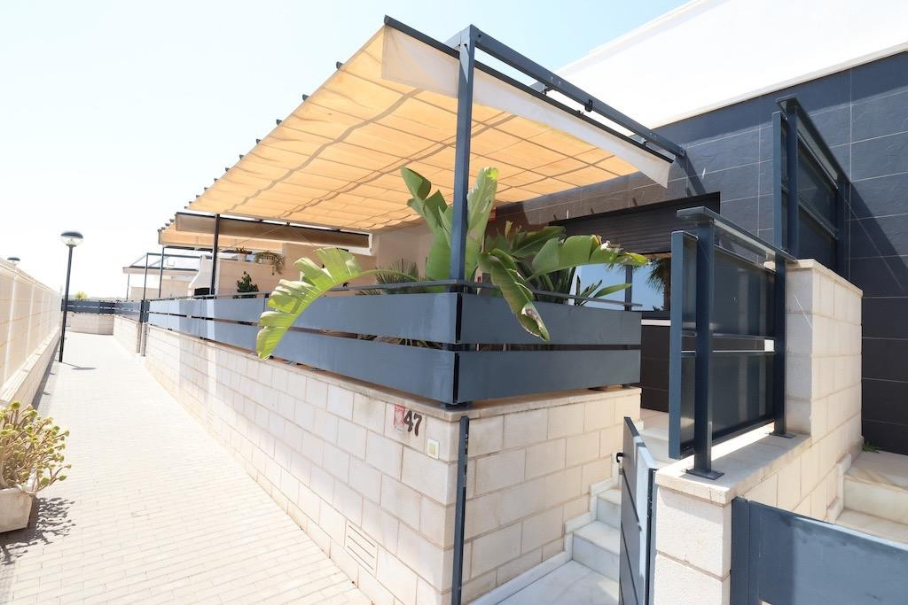 For sale - 3 Bedroom 2 Bathroom Apartment - Duplex in Orihuela - Lomas de Cabo Roig  - Alicante