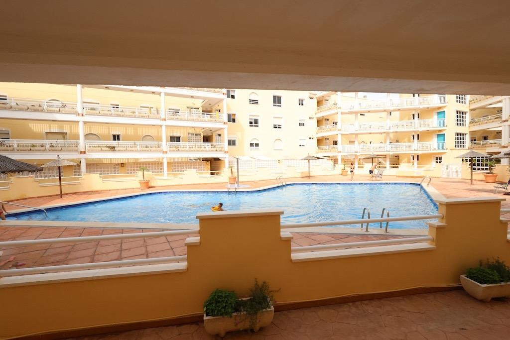 For sale - 3 Bedroom 2 Bathroom Apartment - Ground Floor Apartment in Orihuela - Campoamor  - Alicante