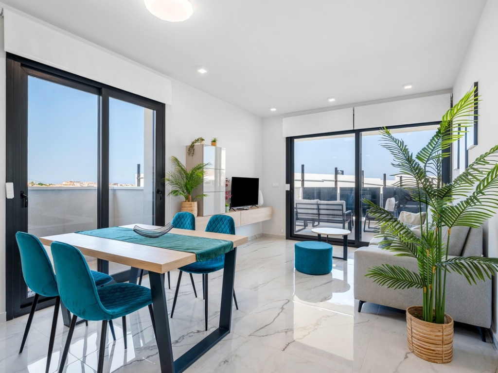 2 Bedroom 2 Bathroom Apartment - Middle Floor Apartment in Orihuela