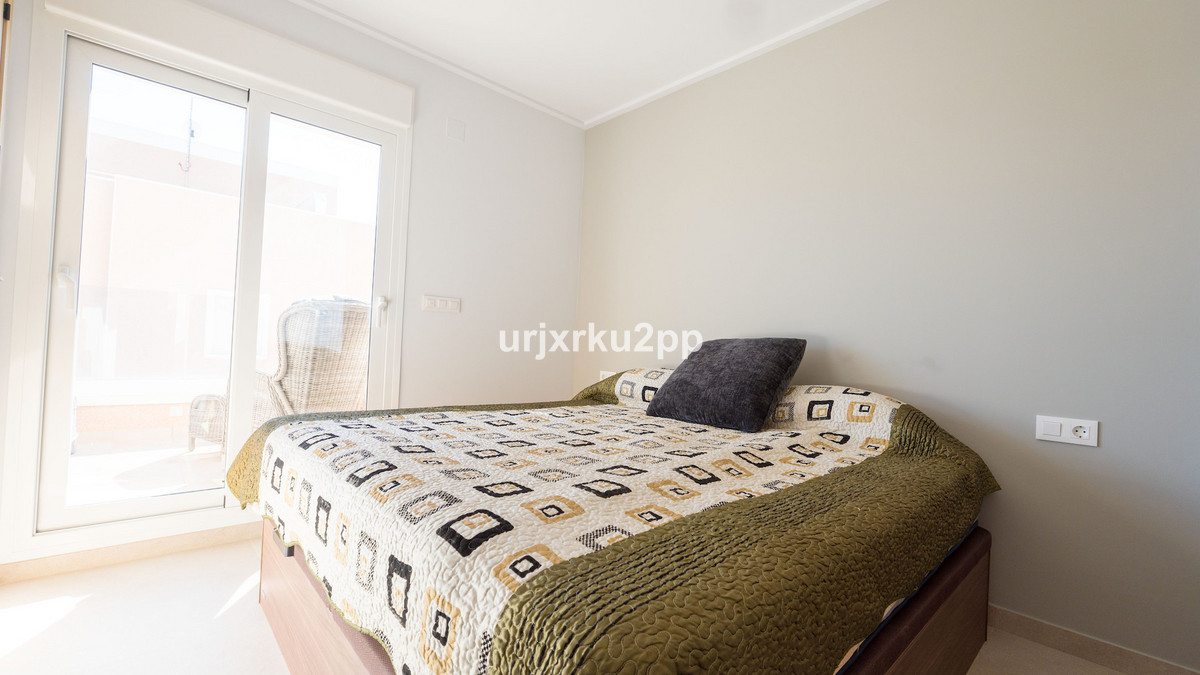For sale - 3 Bedroom 2 Bathroom Apartment - Penthouse in Guardamar del Segura - Guardamar del Segura Centro  - Alicante