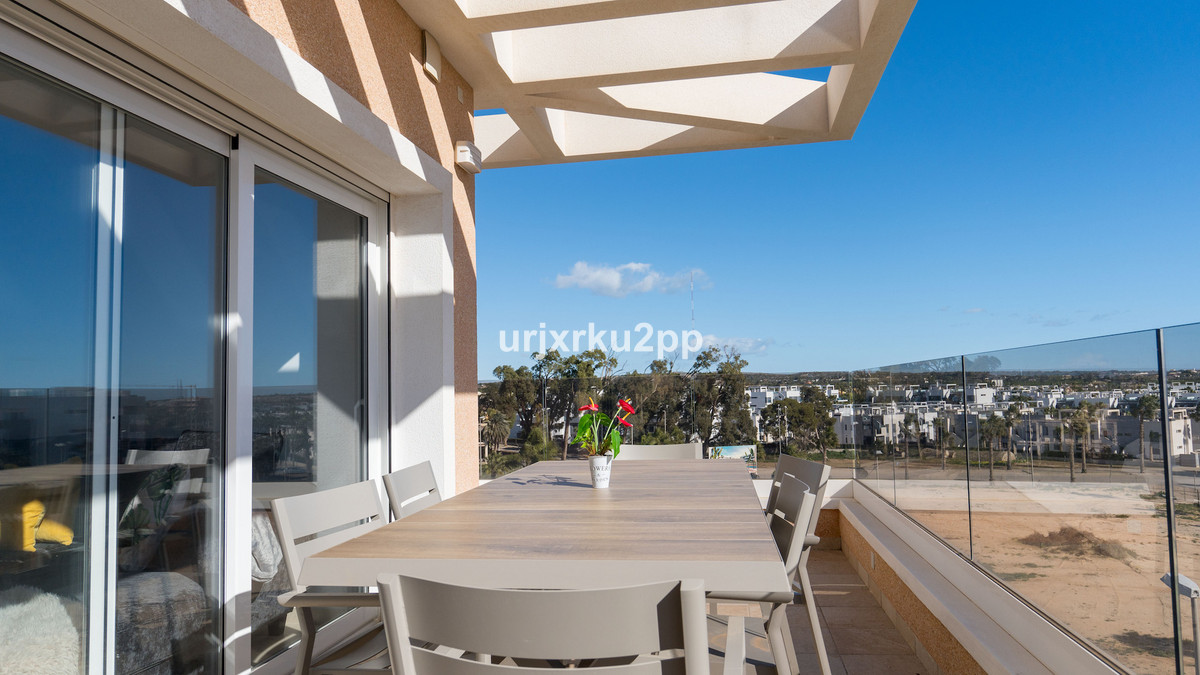 For sale - 3 Bedroom 2 Bathroom Apartment - Penthouse in Guardamar del Segura - Guardamar del Segura Centro  - Alicante