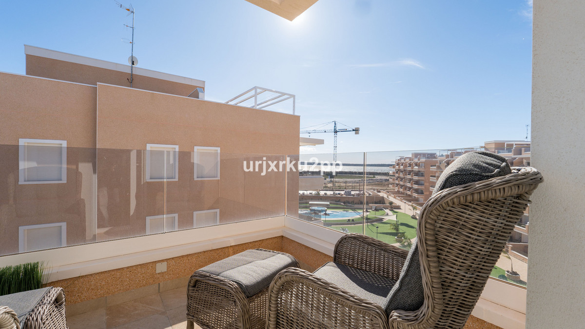 For sale - 3 Bedroom 2 Bathroom Apartment - Penthouse in Guardamar del Segura - Guardamar del Segura Centro  - Alicante