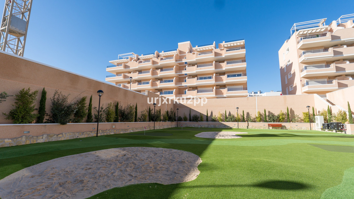 For sale - 3 Bedroom 2 Bathroom Apartment - Penthouse in Guardamar del Segura - Guardamar del Segura Centro  - Alicante