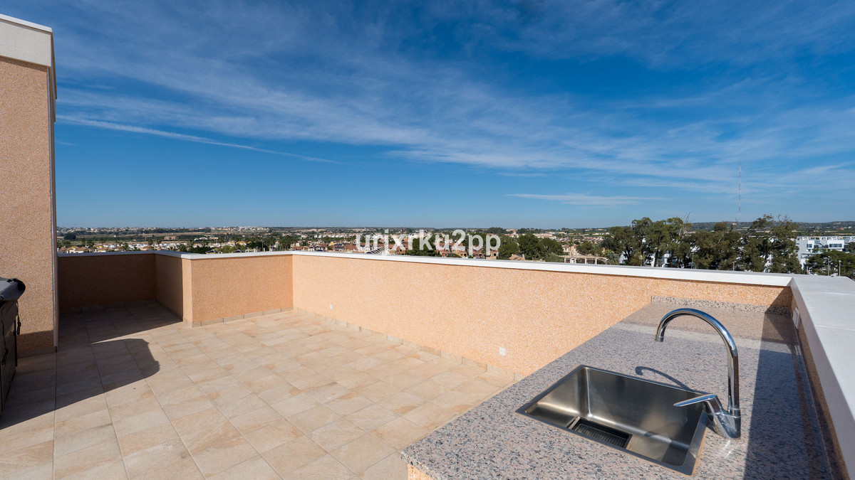 For sale - 3 Bedroom 2 Bathroom Apartment - Penthouse in Guardamar del Segura - Guardamar del Segura Centro  - Alicante