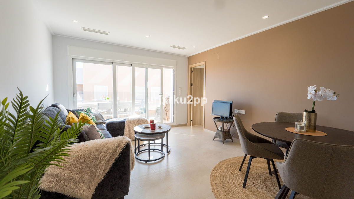 For sale - 3 Bedroom 2 Bathroom Apartment - Penthouse in Guardamar del Segura - Guardamar del Segura Centro  - Alicante