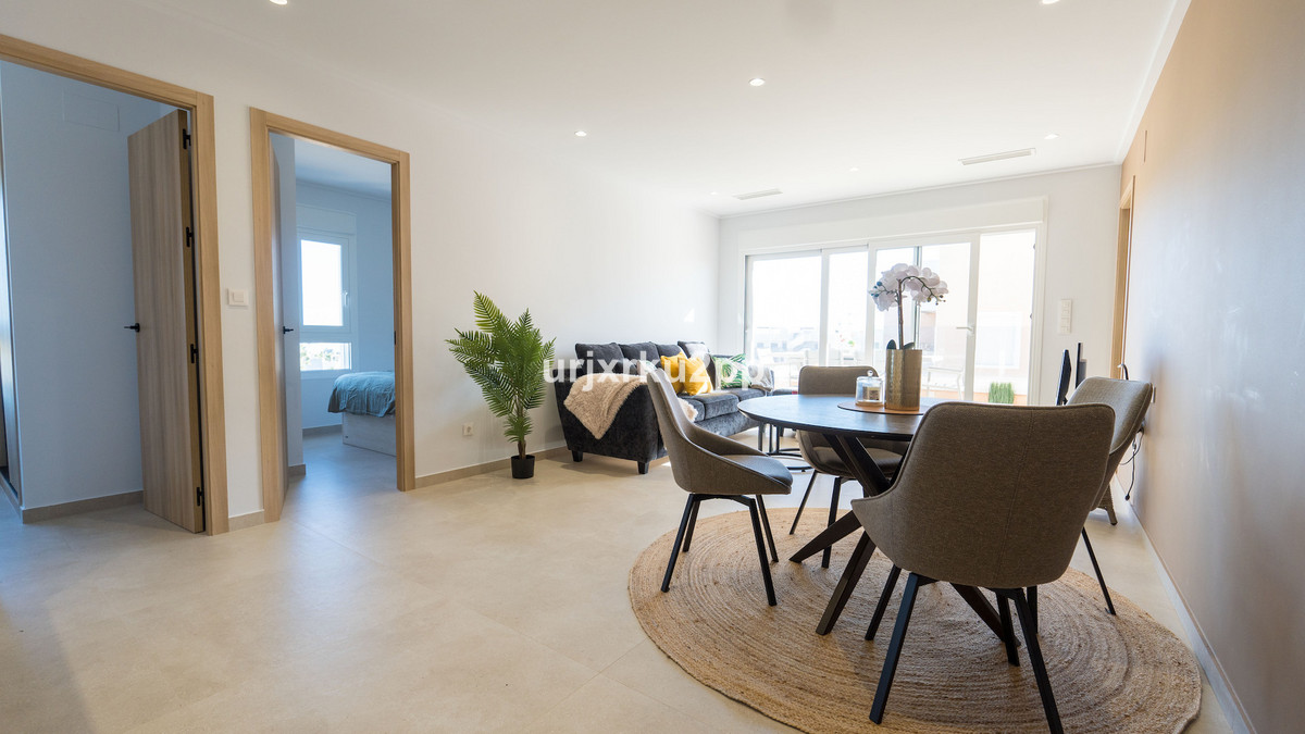 For sale - 3 Bedroom 2 Bathroom Apartment - Penthouse in Guardamar del Segura - Guardamar del Segura Centro  - Alicante