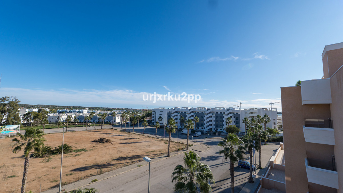 For sale - 3 Bedroom 2 Bathroom Apartment - Penthouse in Guardamar del Segura - Guardamar del Segura Centro  - Alicante