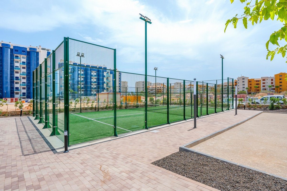 For sale - 2 Bedroom 2 Bathroom Apartment - Middle Floor Apartment in Orihuela - Punta Prima  - Alicante