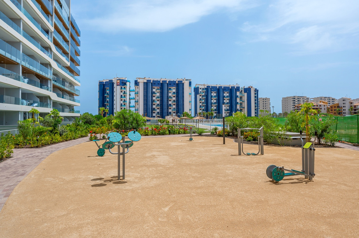 For sale - 2 Bedroom 2 Bathroom Apartment - Middle Floor Apartment in Orihuela - Punta Prima  - Alicante