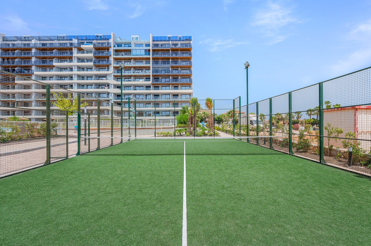 For sale - 2 Bedroom 2 Bathroom Apartment - Middle Floor Apartment in Orihuela - Punta Prima  - Alicante